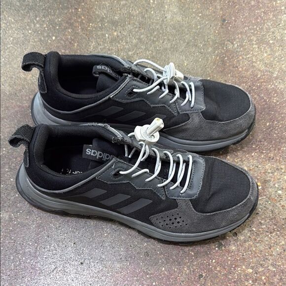 Adidas Black Athletic Shoes main image 4